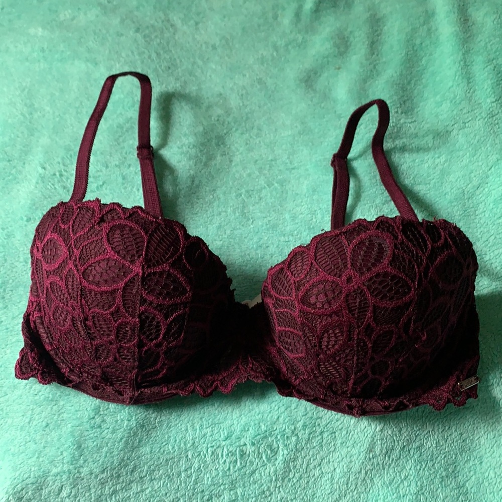 Victoria’s Secret PINK lace push-up bra 32C